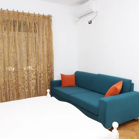 Apartment Eda City Center Berat Exterior photo
